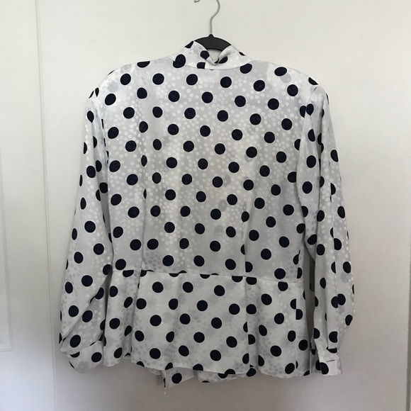 Shapely Polka Dot Open Front Blouse - Picture 5 of 5